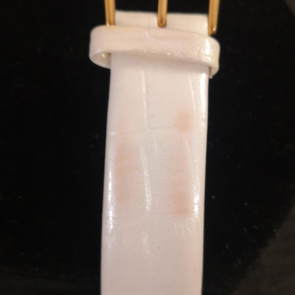 Betsey Johnson Watch - Picture 5 of 8